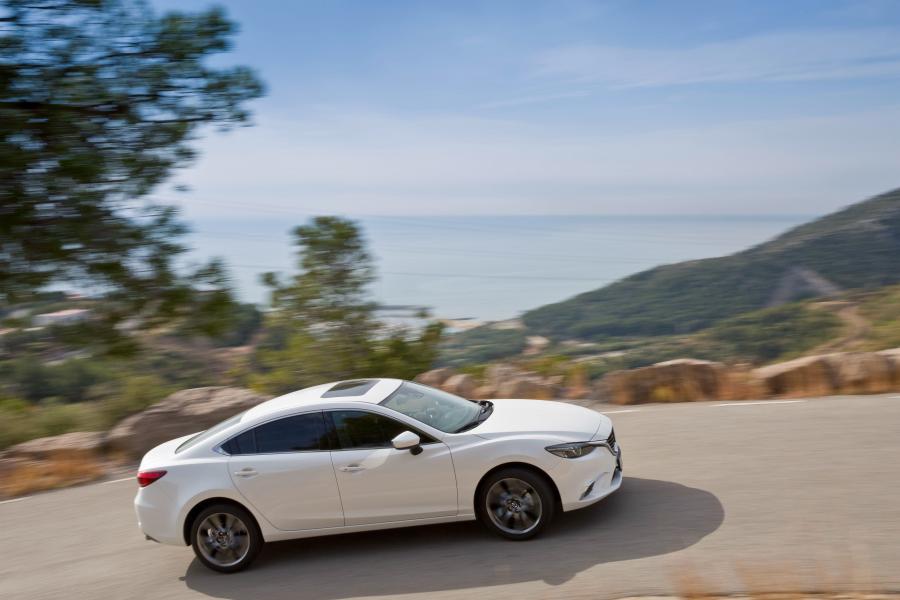  Mazda6 Sedan 2015 года  (фото 16 из 39)
